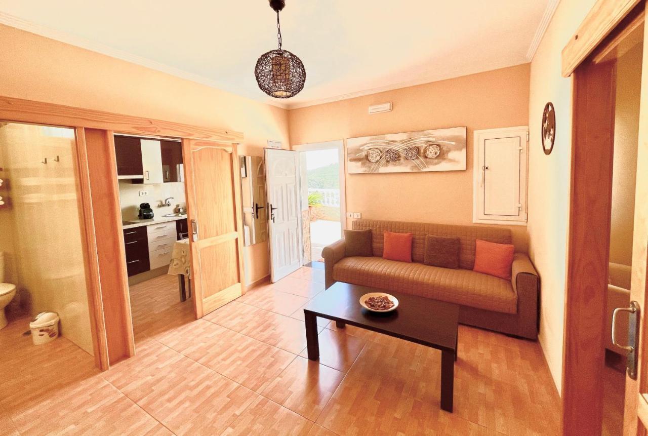 Casa Rosalia. Apartamento Con Vistas A La Montana Teror Ngoại thất bức ảnh